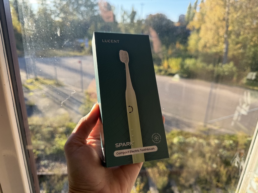 Lucent Spark Sleek Sonic