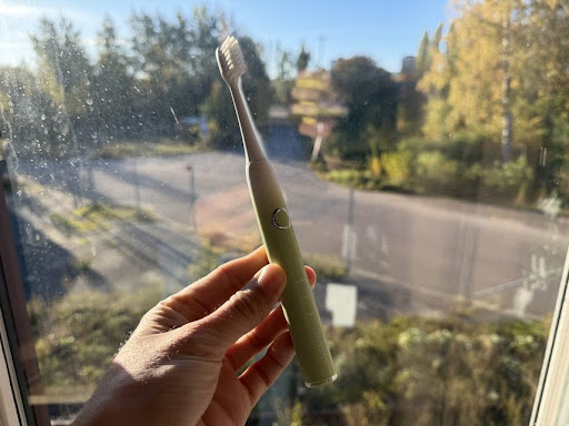 Lucent Spark Sleek Sonic